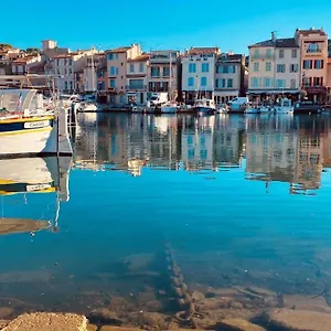 Le Best A Cassis,top Emplacement,parking,double Balcon Apartment